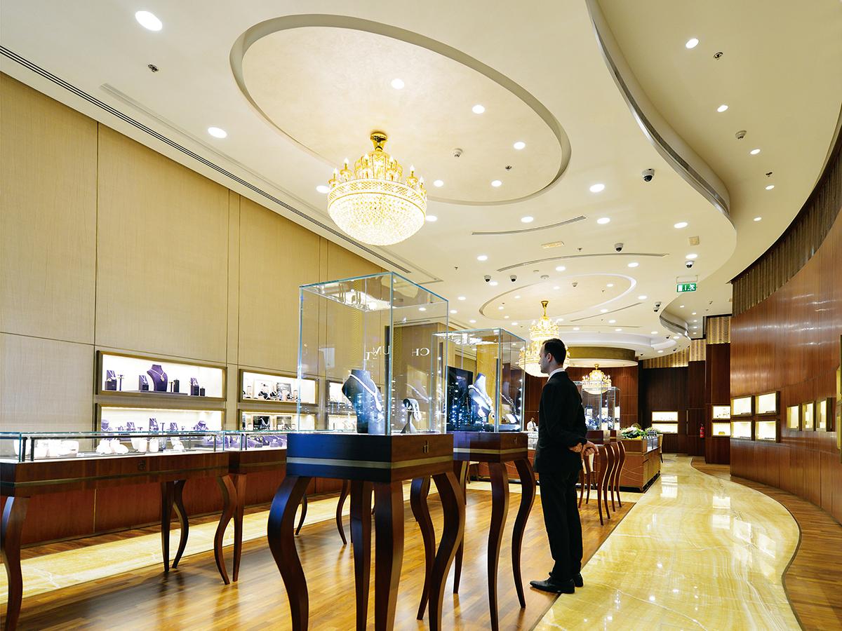 Retail space lighting application